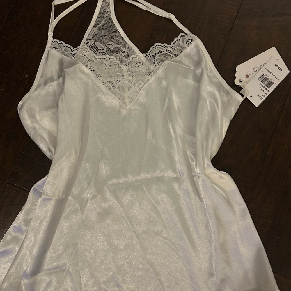 Elegant White Lace Trim Silk Top NWT
